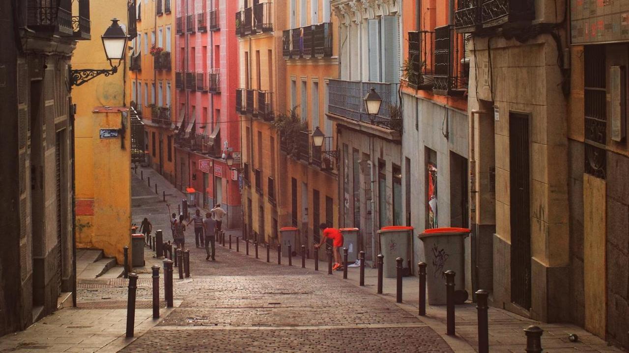 Apartamento Lavapies al lado del Rastro Madrid Exterior foto